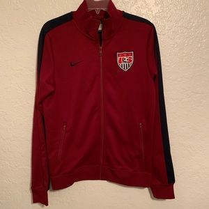 Nike | US Soccer woman’s zip up